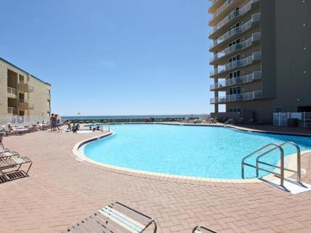 Sleep In Comfort In The Spacious 2 Bedrooms Tidewater Has To Offer *